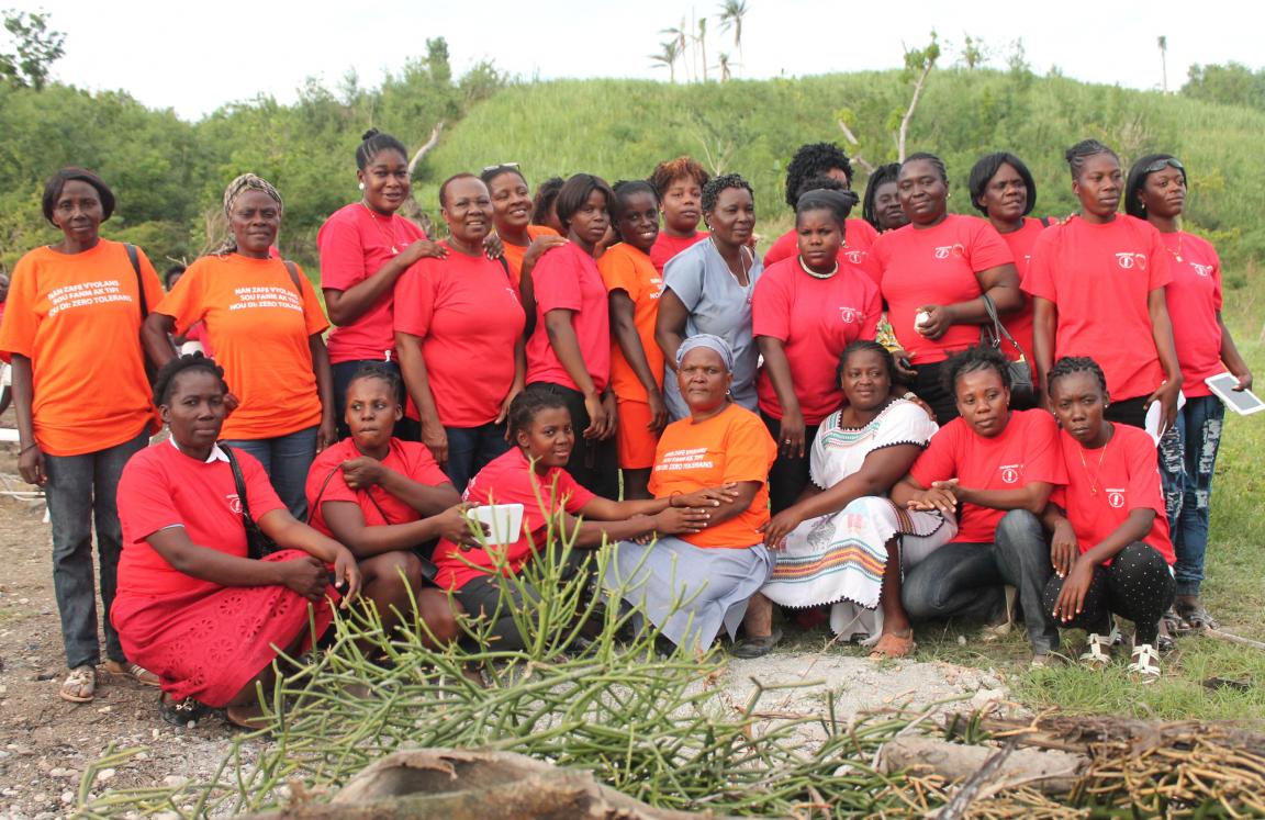 Women who have received training to be leaders in emergencies